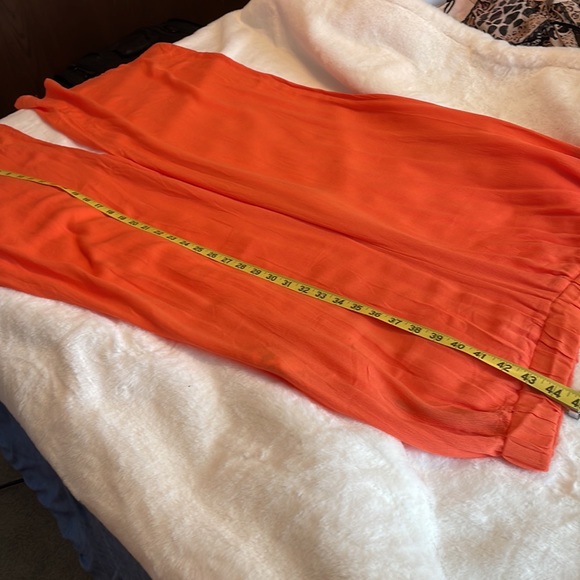 Missguided 2-piece outfit, sz 12 summer tangerine orange. Looks great with a tan - Picture 6 of 11